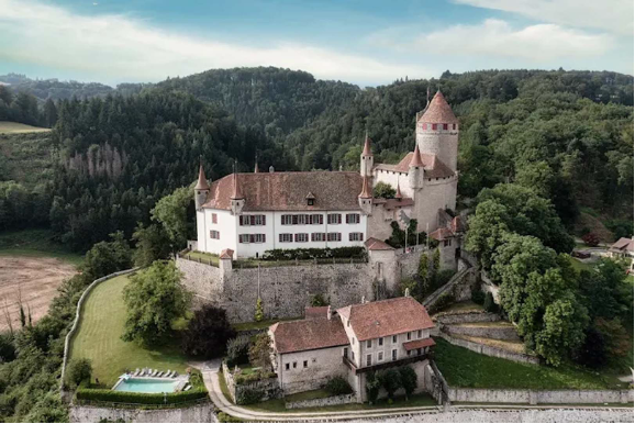 Château de Lucens (1522 Lucens)